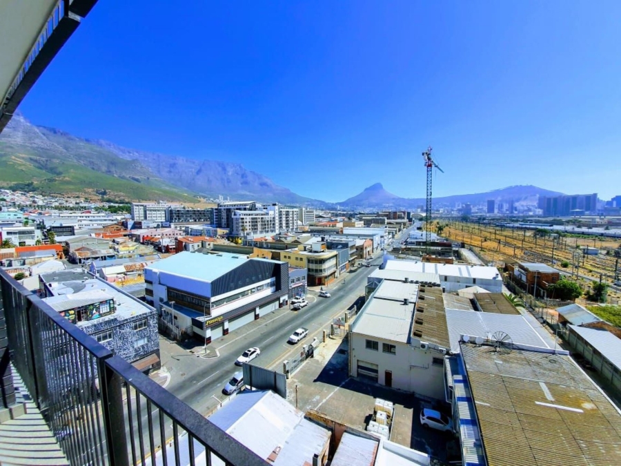 1 Bedroom Property for Sale in Woodstock Western Cape